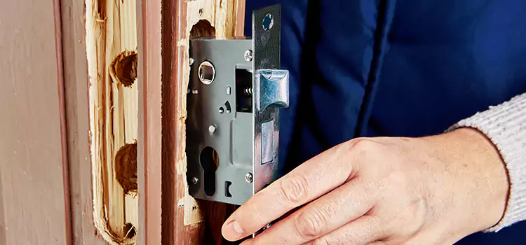 Garage Door Lock Replacement Peachtree City